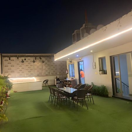 Hotel Aerostar Gold - Opposite Max Healthcare Delhi  Buitenkant foto