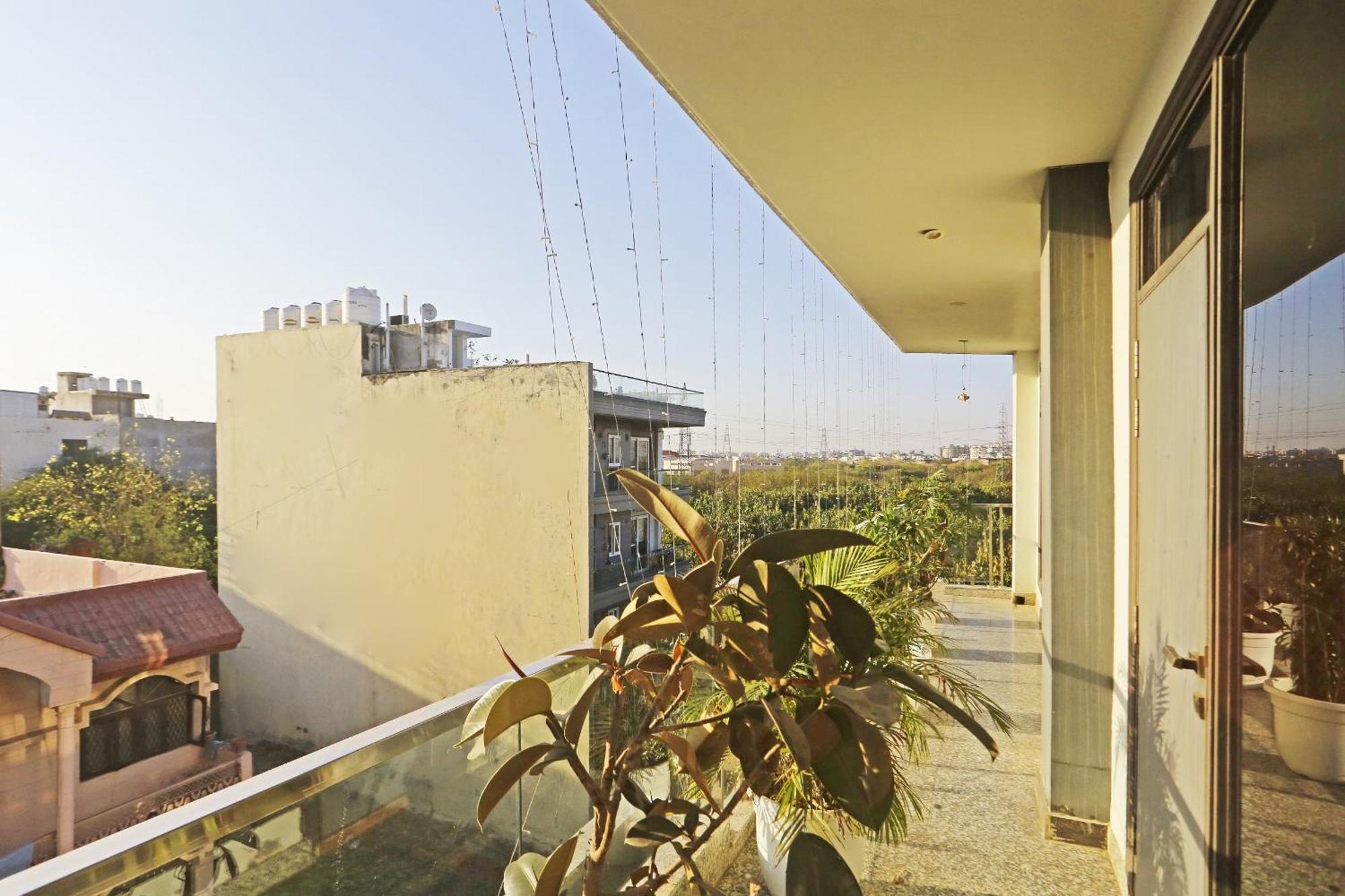 Hotel Aerostar Gold - Opposite Max Healthcare Delhi  Buitenkant foto